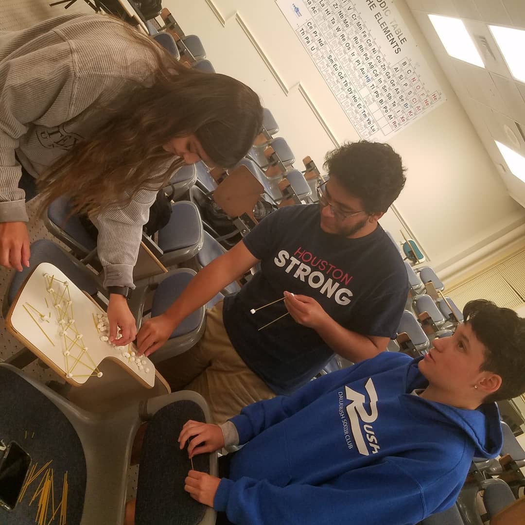 Tonights meeting was a blast trying to build a double stranded DNA molecule out of marshmallows and spaghetti noodles. Members also enjoyed ice cream sandwiches while listening to our MD-PhD student guest speaker.