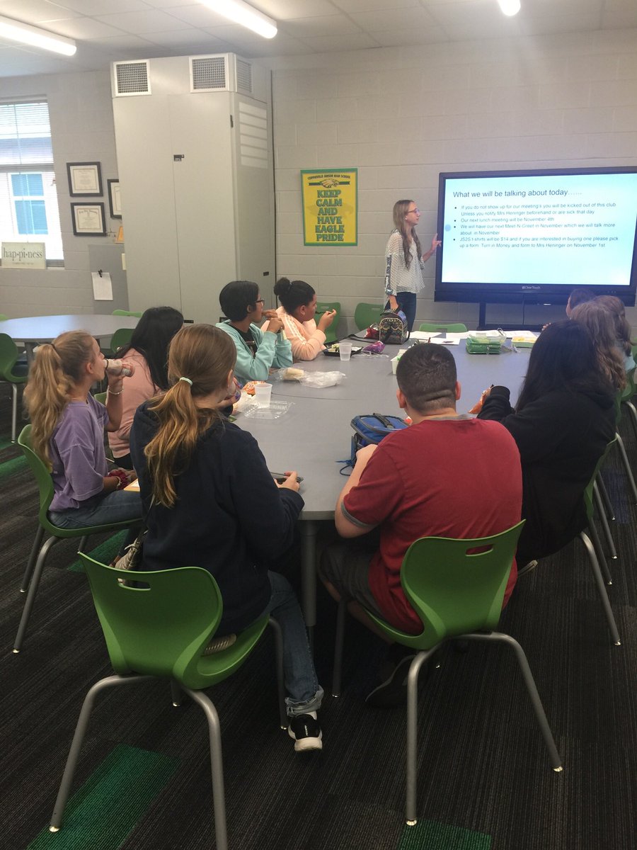CoppinvilleJR's tweet photo. JS2S met today to plan October events. President Riley Stewart led members during a lunch meeting. Stay tuned for their October 31st fundraiser! #JS2S https://t.co/ZefbLhJbL6