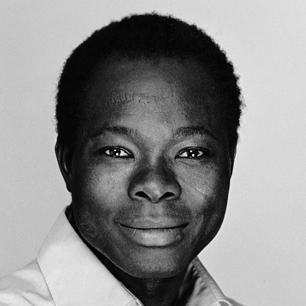 "La arquitectura es mucho más que arte y es mucho más que la construcción de edificios. La arquitectura entrega energía, hace que la gente se sienta orgullosa"

Francis Kéré