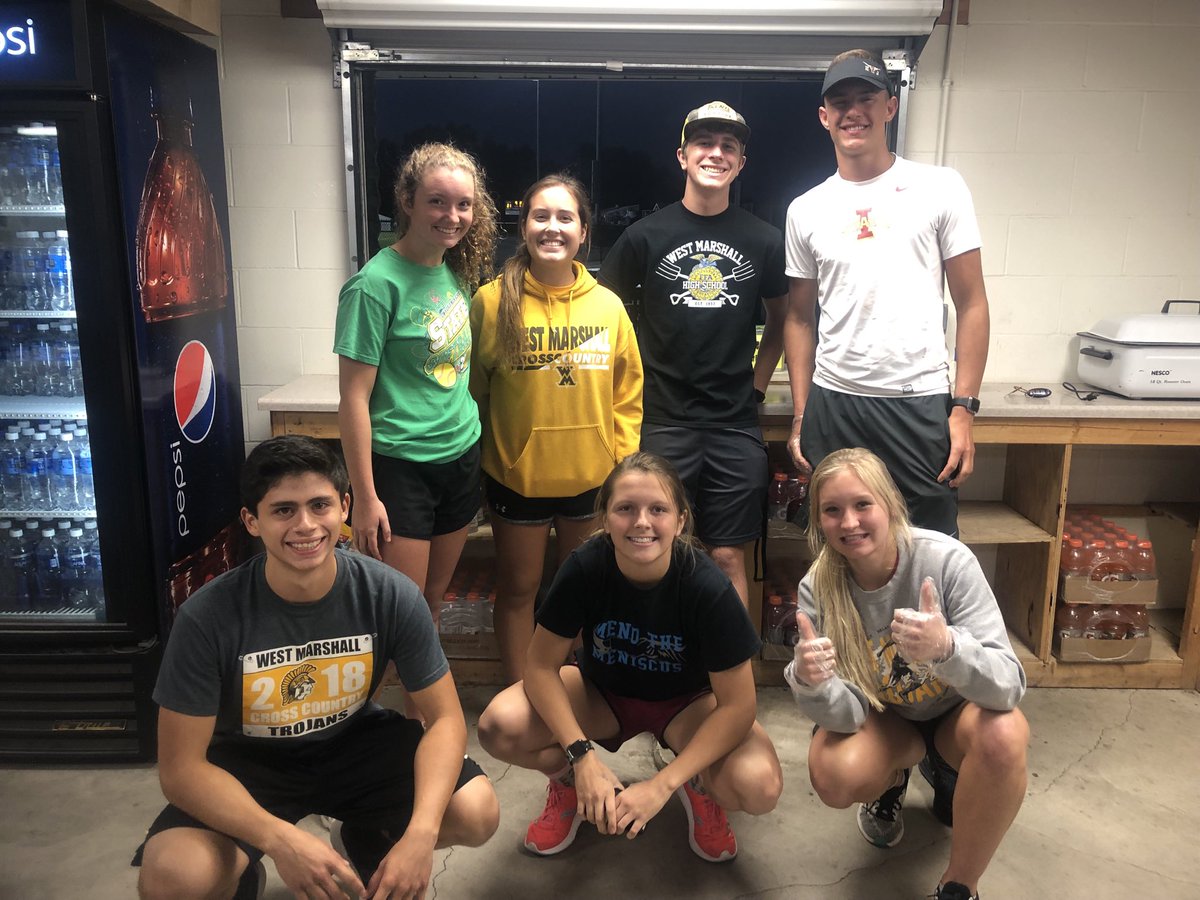 WM_Trojan_CC's tweet photo. Great night to work in the concession stand!  Thanks to all who can and helped out!! #wmpride https://t.co/TvCUQyda35