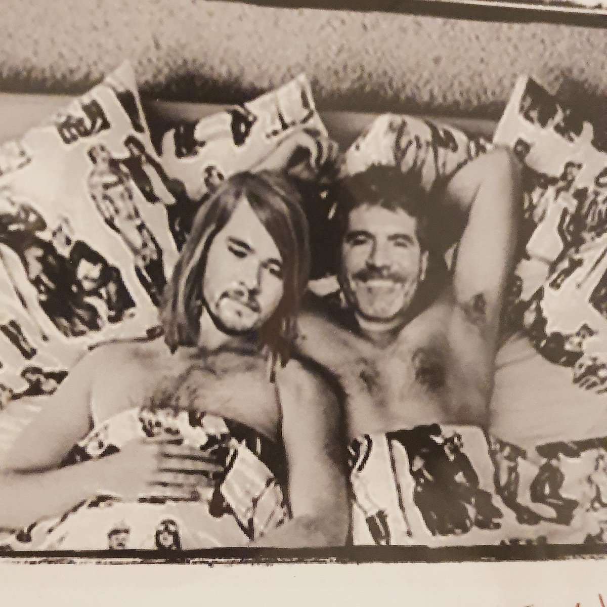 Woodythedrum's tweet image. I swear to god when I catch the person who keeps hacking my photos...actually nevermind, @SimonCowell looks pretty dreamy in this one. 
#baecation 
#topsoff 
#itwasanoforme