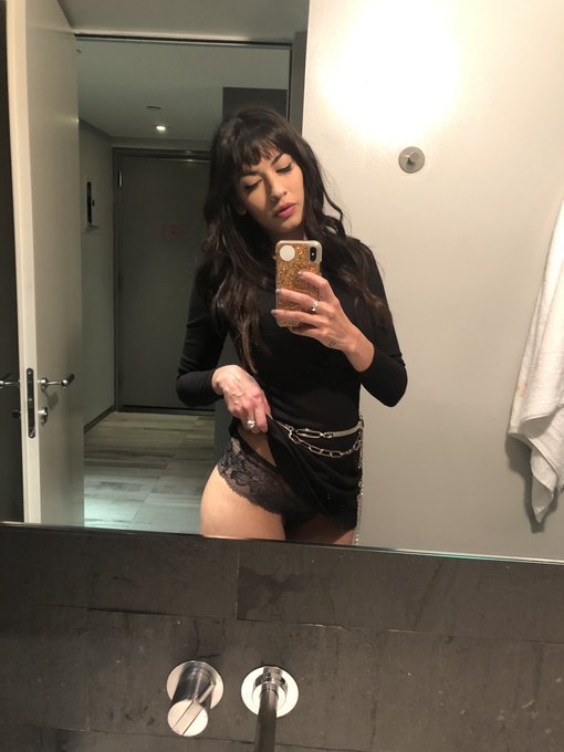 Watch Sabina Magic NYC 🪽🕊️☁️🪩's leaked NSFW photo on TwXstars