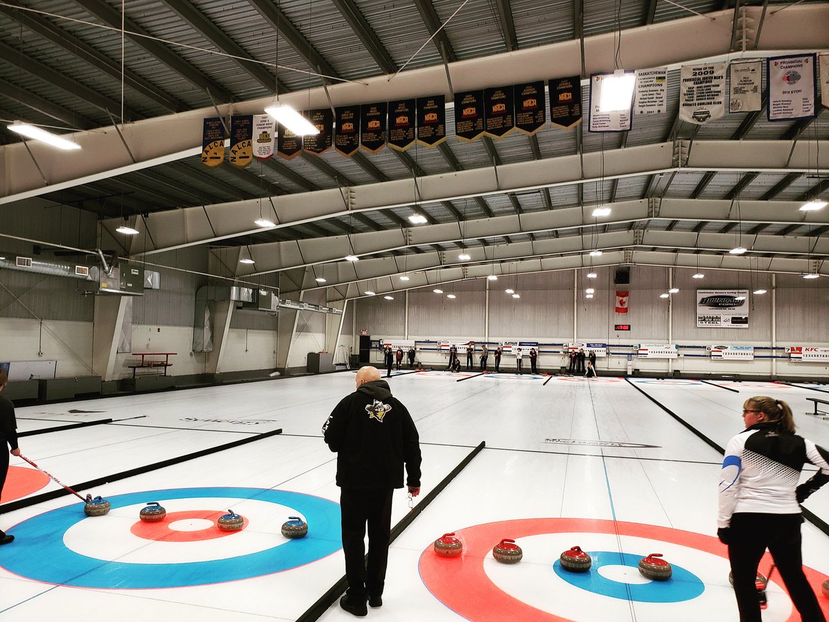 BigRigBerta's tweet image. Great to be back on the ice for another season of @LakelandCollege @GoRustlers @ACAC_Sport #curling! @RustlersCurling