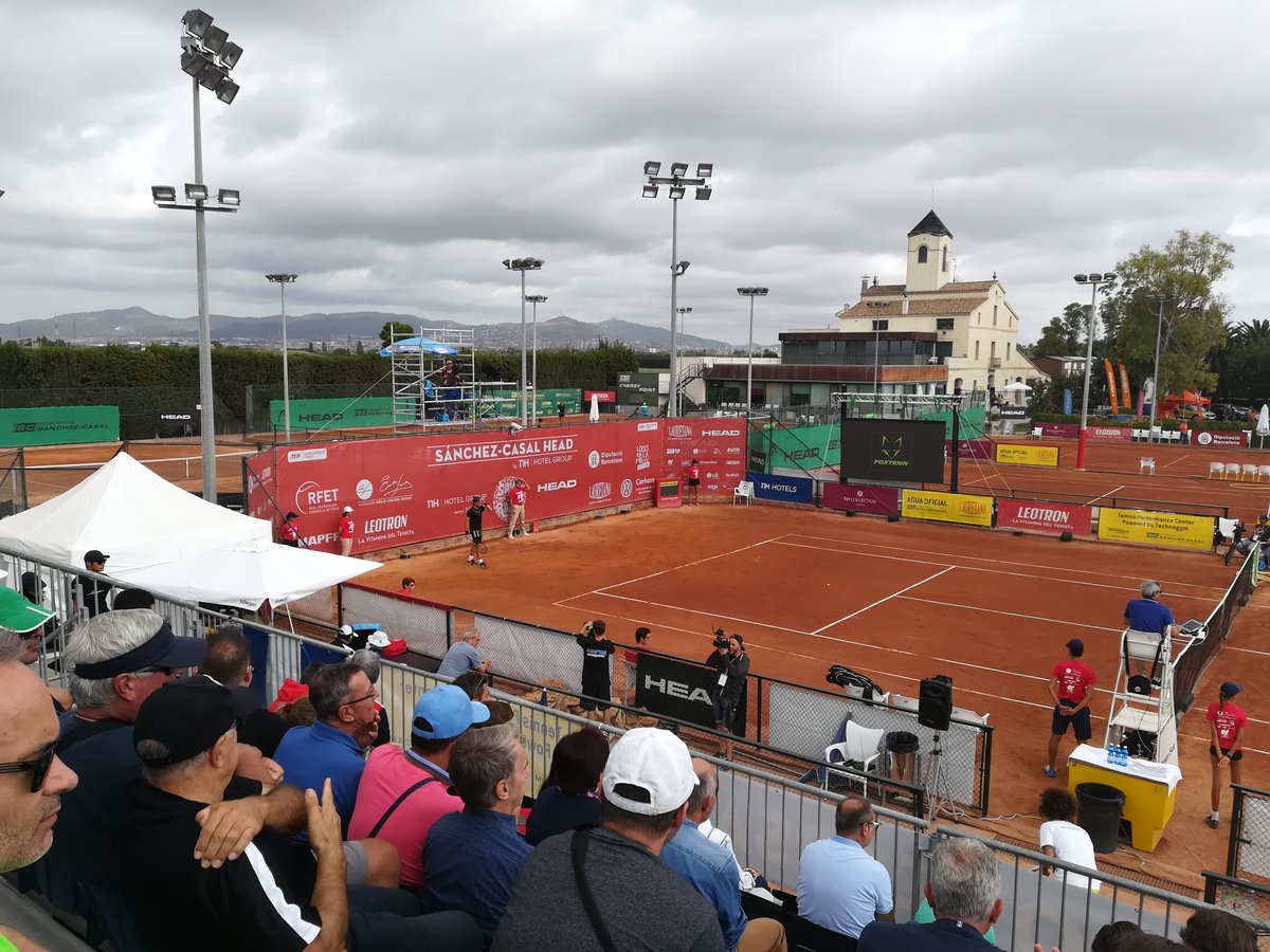 MBEAirport's tweet photo. Hemos realizado para @SanchezCasal diferentes trabajos en gráfica para el #ATPChallengeTour.
Hemos preparado lona microperforada con refuerzo perimetral, lona frontlite y photocall de lona con vainas.
#Grafica #GranFormato #impresión #graphics https://t.co/UJxwPnUICT