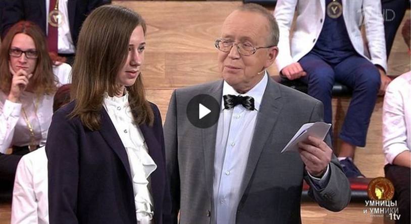 #Родники Екатерина Милашова вышла в полуфинал олимпиады "Умницы и умники".В феврале 2020 года Катя примет участие в финале интеллектуальной игры. Победители финала Всероссийских игр получат право без экзаменов поступить в МГИМО. Желаю Кате только успехов!vk.com/rodnikovskij_r…