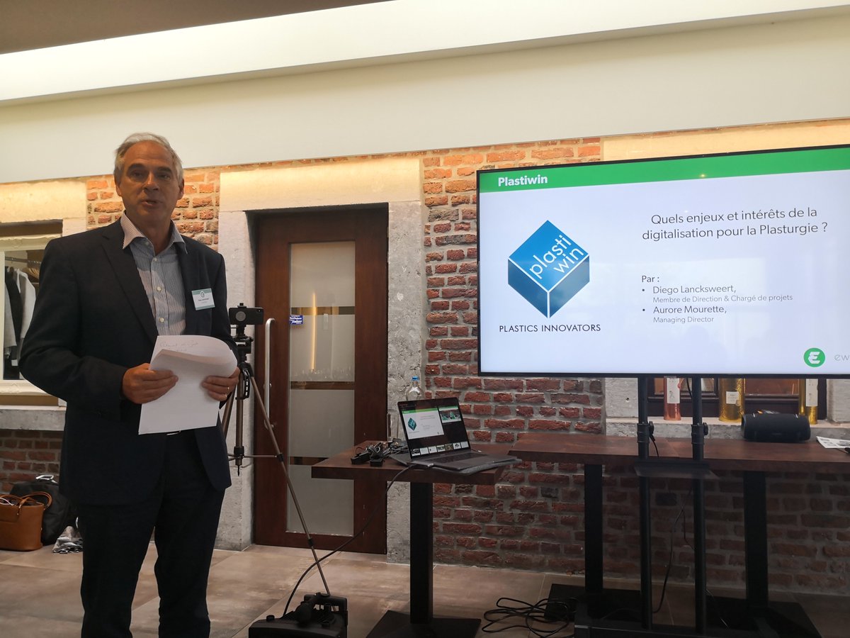 Diego fait une présentation de <a href="/Plastiwin/">Plastiwin</a> lors de la masterclass <a href="/EwattchBelgium/">Ewattch Belgium</a>. Digitalisation 3.5 est un premier pas à adopter pour mieux connaître nos données !