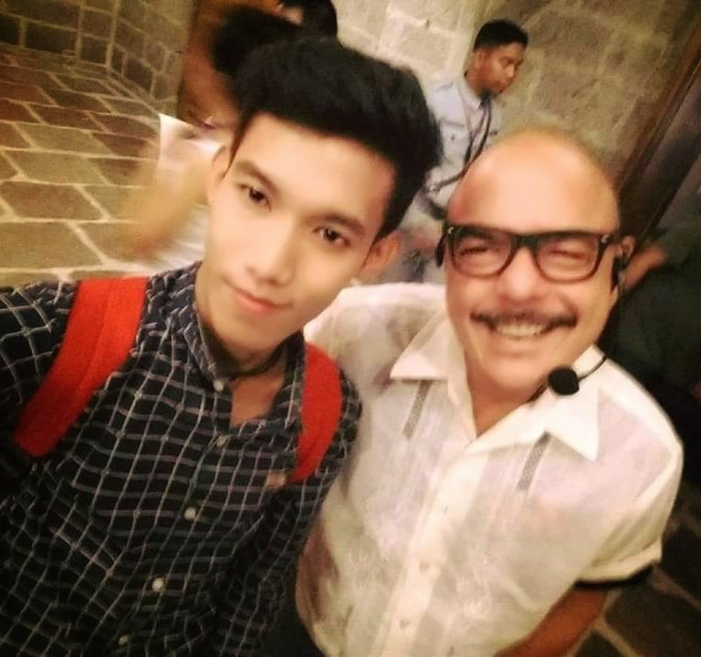 mikeesibayan's tweet photo. A heart-breaking news. 💔 Rest in peace Sir Carlos Celdran. 😢 Salamat po, dahil once in my life, nakilala kita. 😩
#CarlosCeldran https://t.co/HVZGPU48Xb