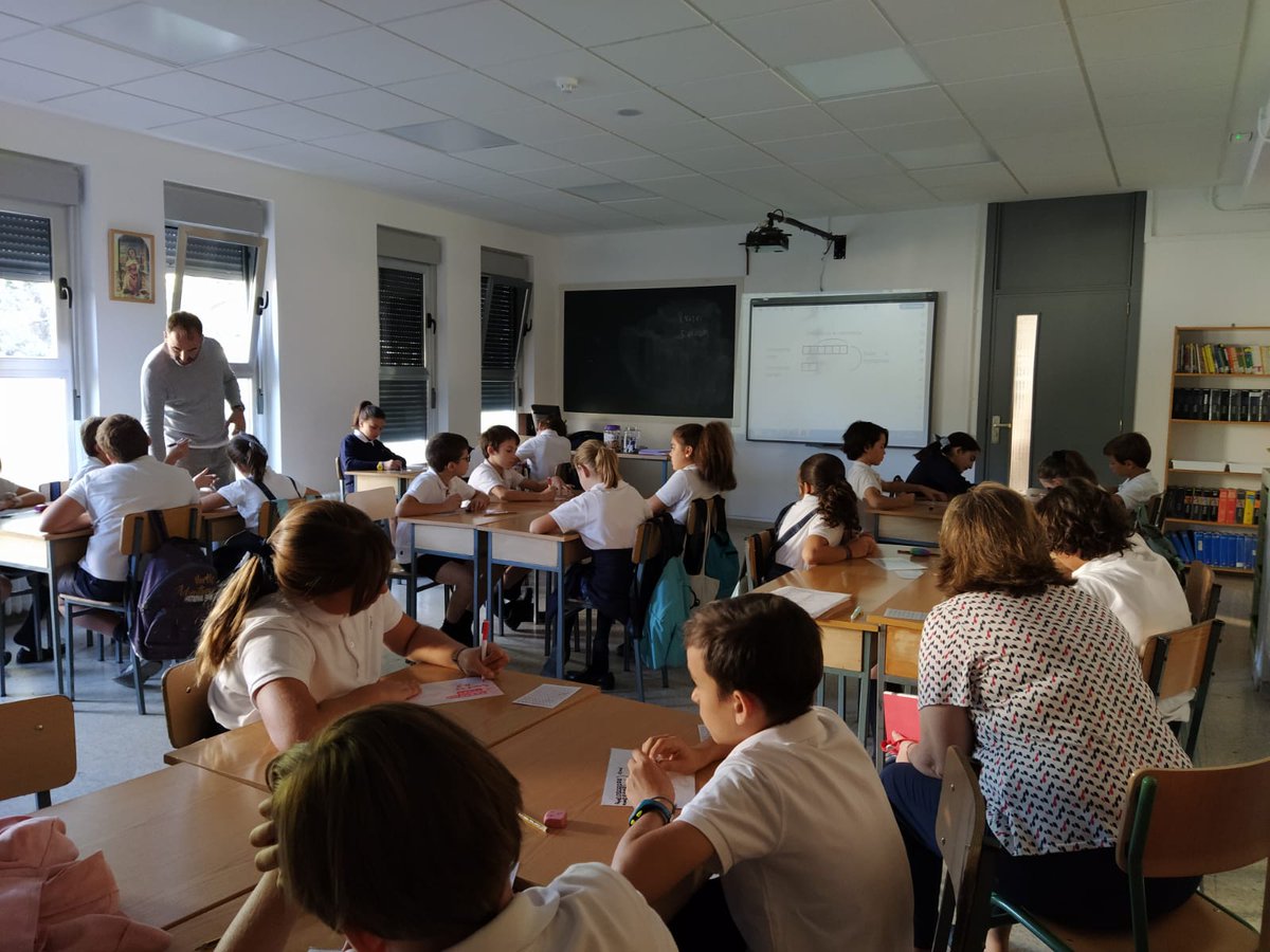 cscchamartin's tweet image. ❗️Ponemos en marcha nuestras habilidades #matemáticas con @JUMPMath_es y @santig1973 . Nos encanta la confianza y la motivación que genera en los alumnos 🙌😀
#JUMPMath 
#SomosSagradoCorazón
@fesofiabarat