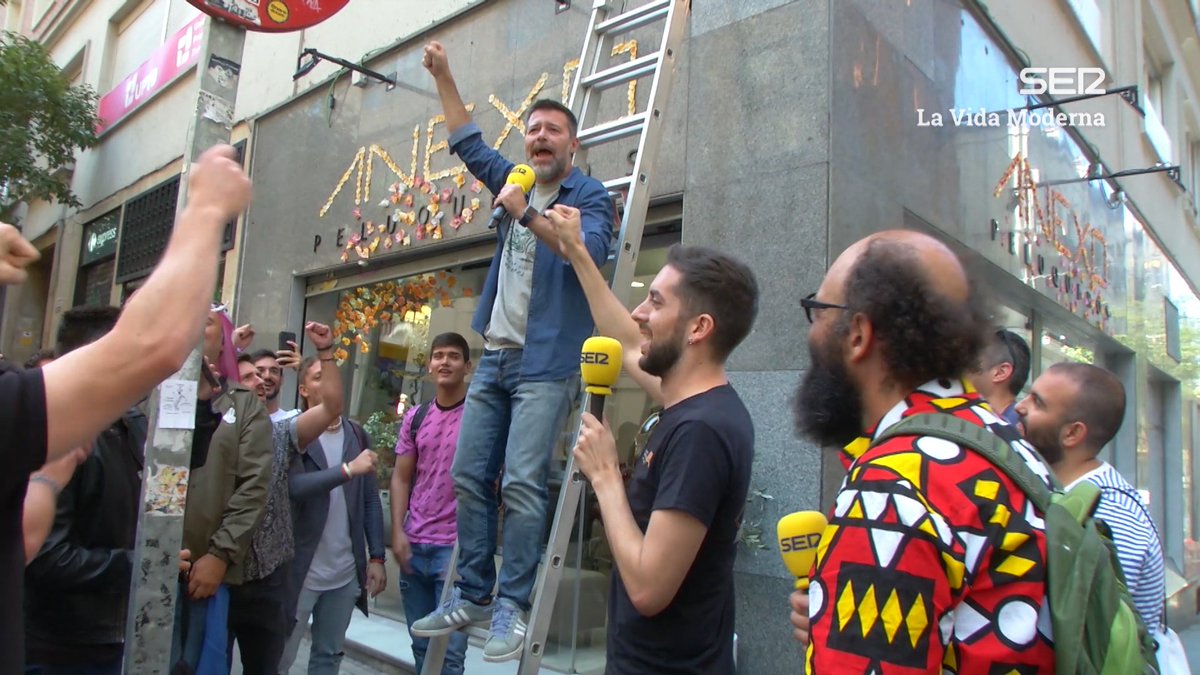 ¡VIVA ESPAÑA! ¡VIVA LA RADIO! ¡VIVA LA VIDA MODERNA!