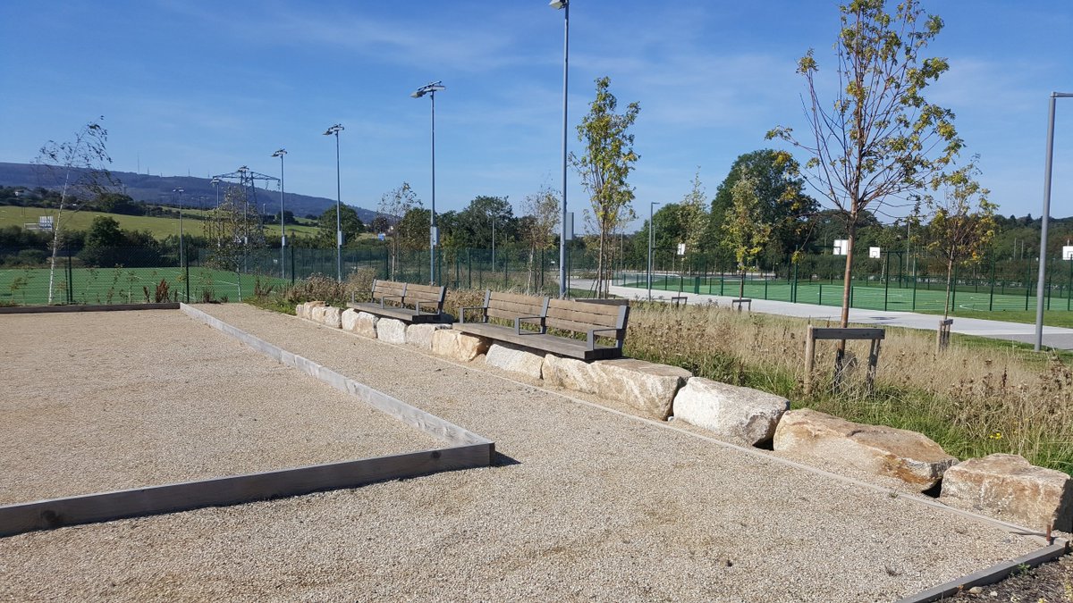 cherrywooddub's tweet image. #Cherrywood has embraced a more #sustainable approach to civil engineering works.

Through the creation of bespoke seating, planters and retaining walls, we have found innovative and attractive ways to #recycle the site won granite which was exhumed during #construction works.