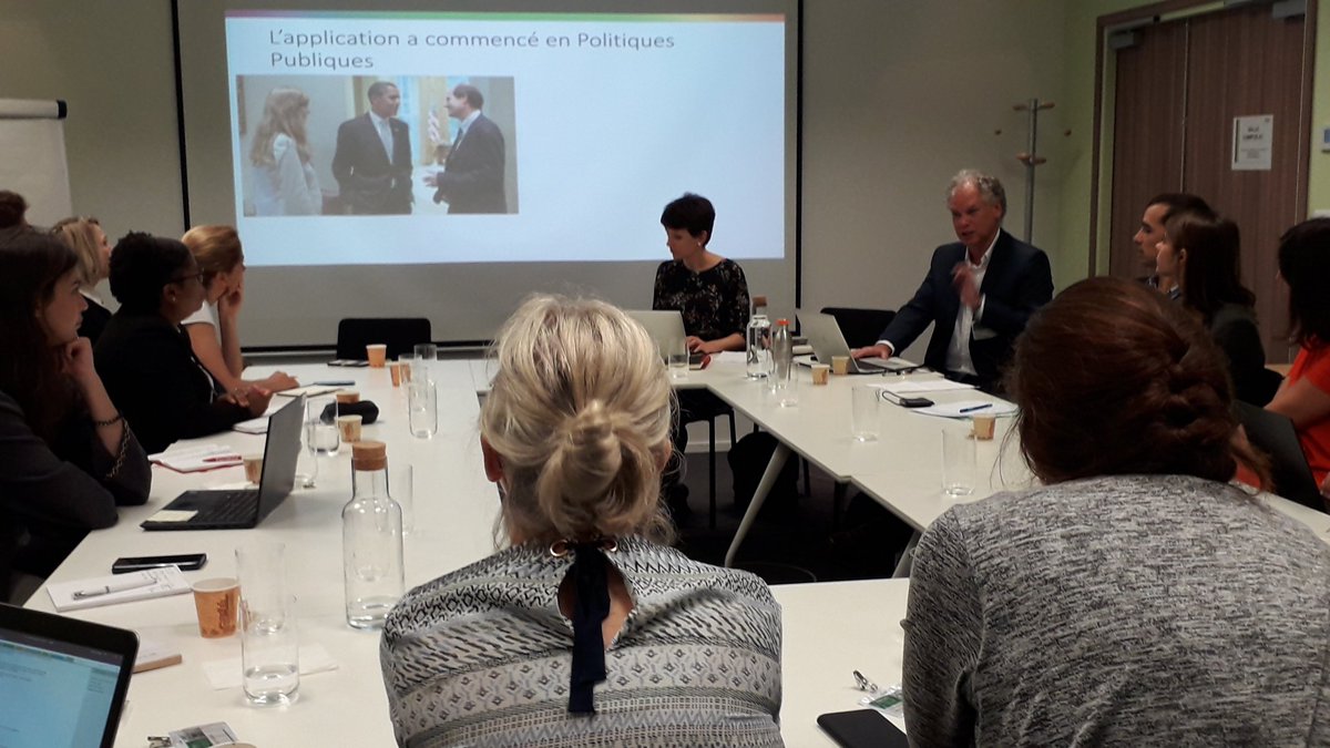 mecenova's tweet photo. |#LiveLepC| @Thobava, Directeur Général du @Groupe_BVA nous montre comment l'approche #nudge peut contribuer à créer de l'engagement dans l'#entreprise ! Atelier #mécénat & #mobcollab @SimonBitaudeau @AliciaIzard @orianehostin https://t.co/ObOtkokBMW