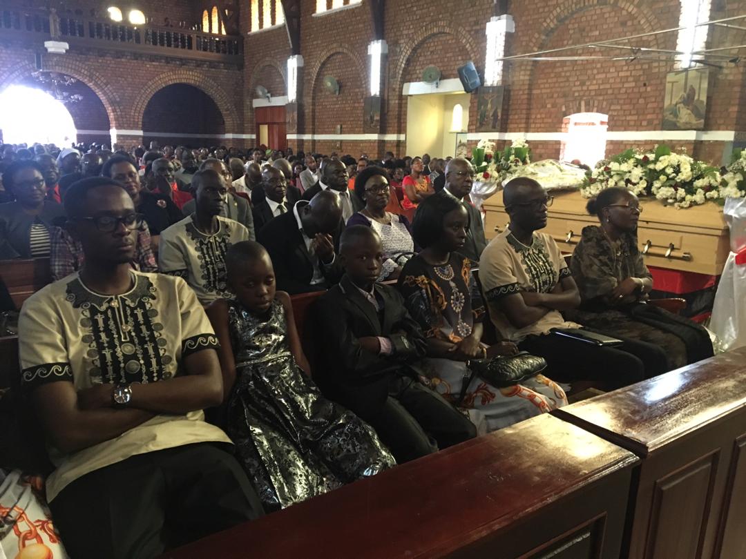 DailyMonitor's tweet photo. Thousands turn up for the funeral service of the UPC’s former Vice President Joseph Bossa at St. Peter's Church, Nsambya. Mr Bossa died last week in The Hague, Netherlands
#MonitorUpdates 
Reports Shabibah Nakirigya https://t.co/KAH4DWPKiE