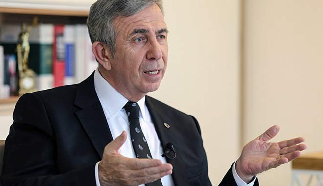 İ. Melih Gökçek Ankara'yı böyle yönetmiş...
Yavaş: İlkokul mezunları arasında 12 bin lira maaş alanlar var.10 bin TL maaş alan çaycı var, biri de FETÖ uzmanı diye kart çıkartmış işe gelmiyor patronlardunyasi.com/haber/Yavas-10…