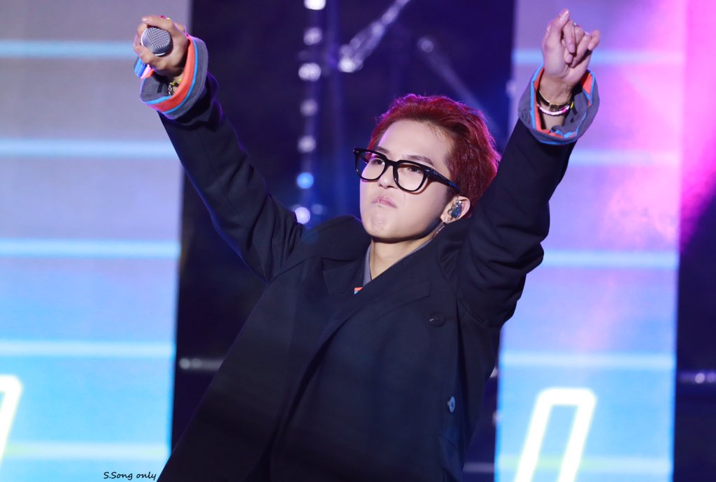 SSongonly's tweet image. 191005 에버랜드 HQ
🙋‍♂️🙋‍♂️

@official_mino_ 
#WINNER #워너 #MINO #송민호