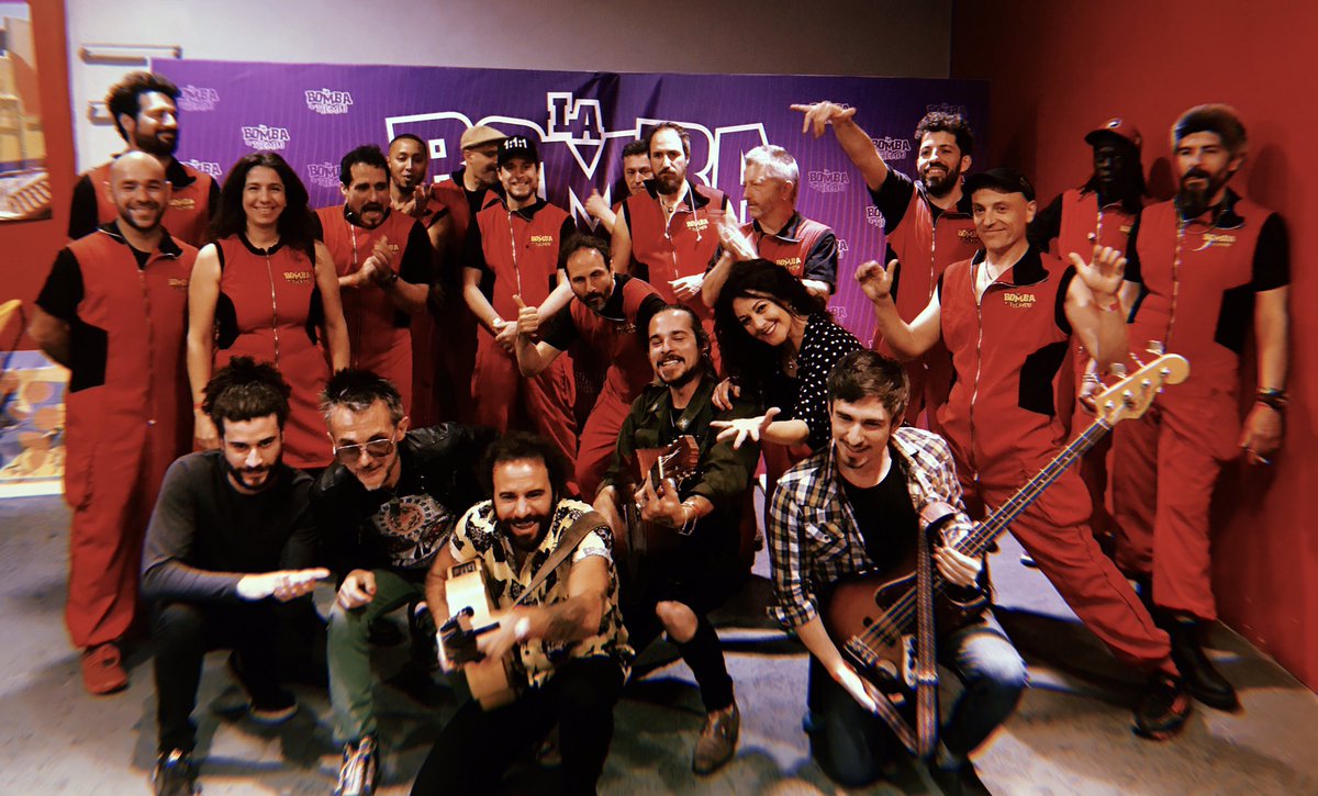 _Quixotes's tweet photo. @ElCanijodeJerez @labombadetiempo y @_Quixotes en este #LunesBomba ✨👏🏻 https://t.co/x9V4K464EW