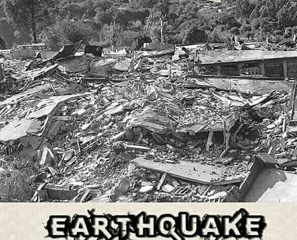 CivilSupermcy's tweet photo. 08 Oct 2005 a darkest day in the history of kashmir which can never be forgotten. Almost 90K deaths, 150k injured and more than 3.5 Million with no shelter. May Allah Almighty grant them highest ranks in Jannah. Aameen. 
Earthquake #08Oct2005 https://t.co/UwATWcx7PN