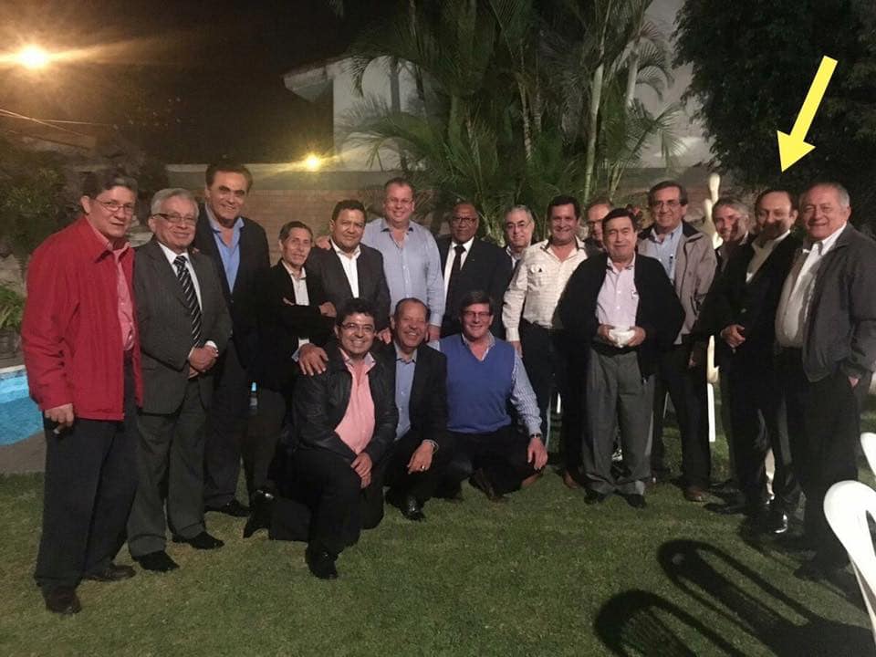 FATHY_NEGRETE's tweet image. MIREN NADA MÁS Y NADA MENOS QUE EL DEFENSA DEL PUEBLO, EN REU CON CARAS MUY CONOCIDAS. QUE SE TRAEN JUNTOS? 🤔