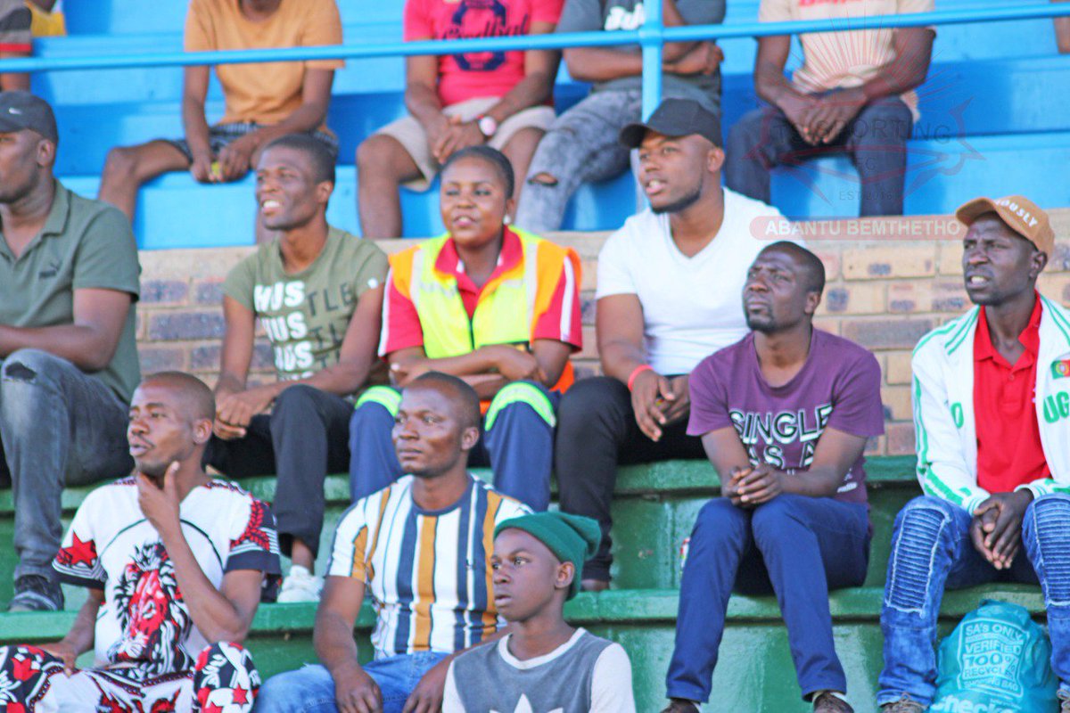 TSSportingFC's tweet photo. 👀📝| #ChooseDay
We choose fans who always support us at Kabokweni Stadium. TS Sporting Yanitsandza.❤️
#SupportersFirst 👊 https://t.co/Sm5liqOEdw