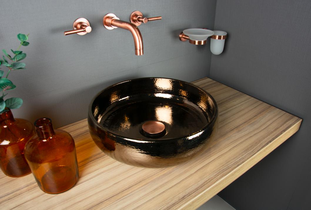 Sanipex_Group's tweet photo. Introduce a #unique piece of #art into your #bathroom with our #Belleze #collection.
#Handmade in #Italy, these #basins will bring character and #elegance to any space.
https://t.co/Vkd8TvxYVO
.
.
.
.
.
#BAGNODESIGN #SANIPEXgroup #bathroomdesign #inspiration #InteriorDesigner https://t.co/gejvLxViZQ
