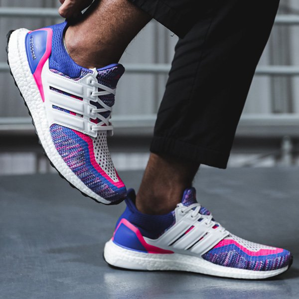 ultra boost 2.0 blue pink