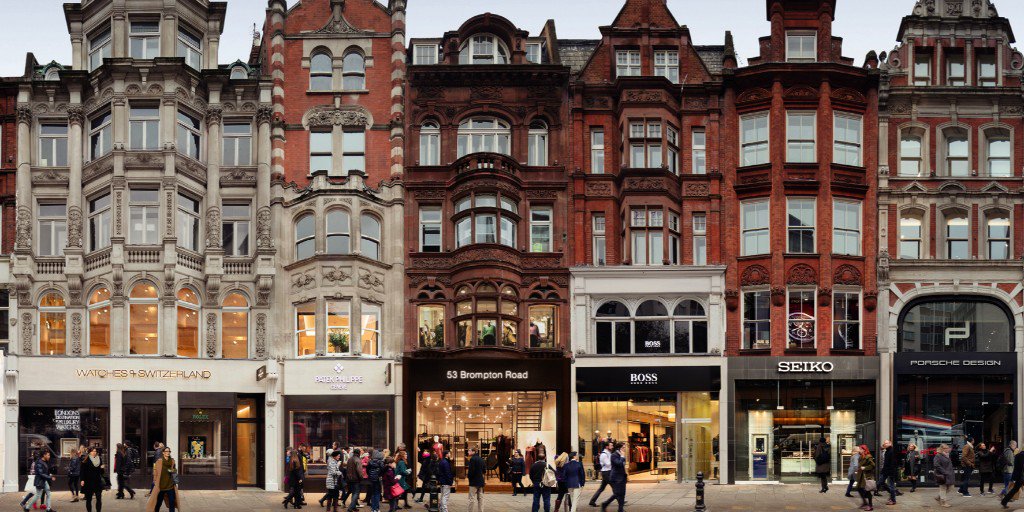 #TheKnightsbridgeEstate caters to #global brands looking to create flagships that become meeting points – <a href="/Burberry/">Burberry</a> <a href="/woswiss/">WatchesOfSwitzerland</a>. We work closely with these brands
to create appropriately-sizes stores to fit their ever-changing requirements...

ow.ly/nZLB50wwY4Z

#retail #cx