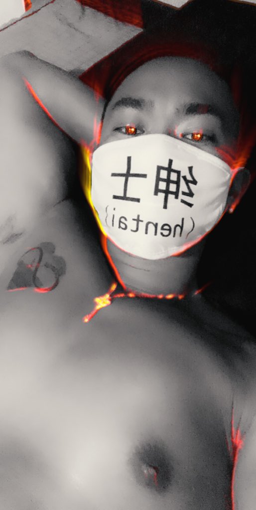 flipside_8o8's tweet photo. I need costume ideas for Escape.. help... #EscapeHalloween #EDMBOY #hentai #edmhawaii https://t.co/Z1PlJybl82