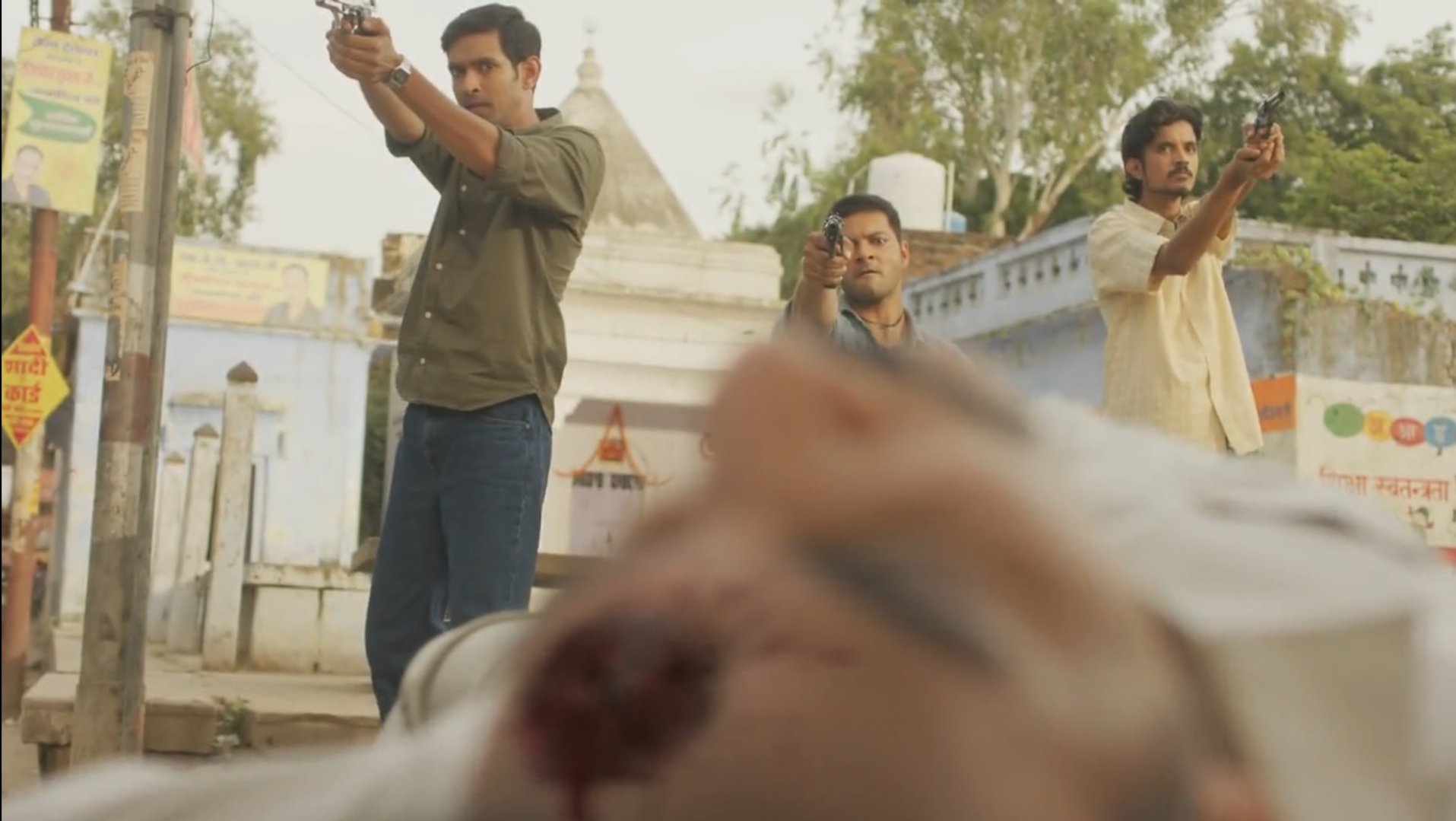 Mirzapur: What Went Down In Season 1 And What Lies Ahead In Season 2 Pasupeti Thimmaraj Niyantha on Twitter: "#Mirzapur Meet the lions and king's of Mirzapur @TripathiiPankaj Kaleem Bhayya #Guddu #Bablu Massive Show with damn violence… https://t.co/SyuNXvKYMI"