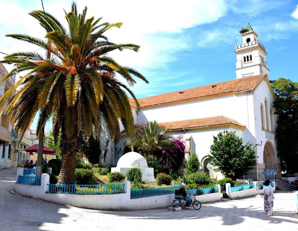 a warming look from the heart of Beja Town peacefully lying amid the gentle green plains of #Tunisia's Northern Western, depicting its historical #religioustolerance, captured by Ryadh Cherichi