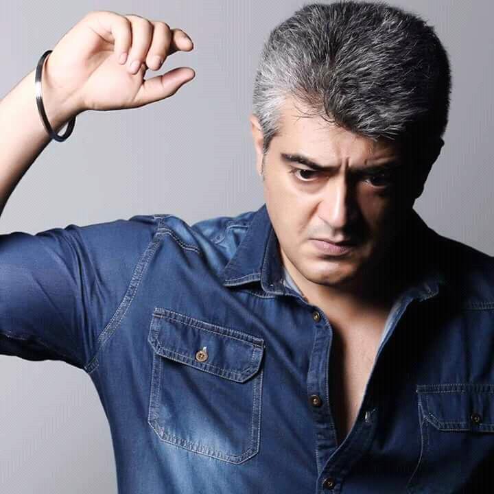matiniyan's tweet photo. #AskSRK
@iamsrk sir one word about AJITH sir waiting for your reply🙏 https://t.co/qyLD9FLjPU