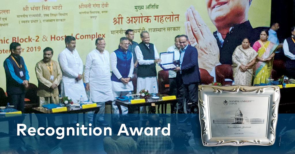 Clinton_vBuuren's tweet photo. Thank you to Manipal University Jaipur for awarding Crestron in recognition of the work and effort in building smart and state of the art education campuses in India. It has been an honour to work in partnership with the wider Manipal University team! #CrestronAPAC https://t.co/qI9413gUWU