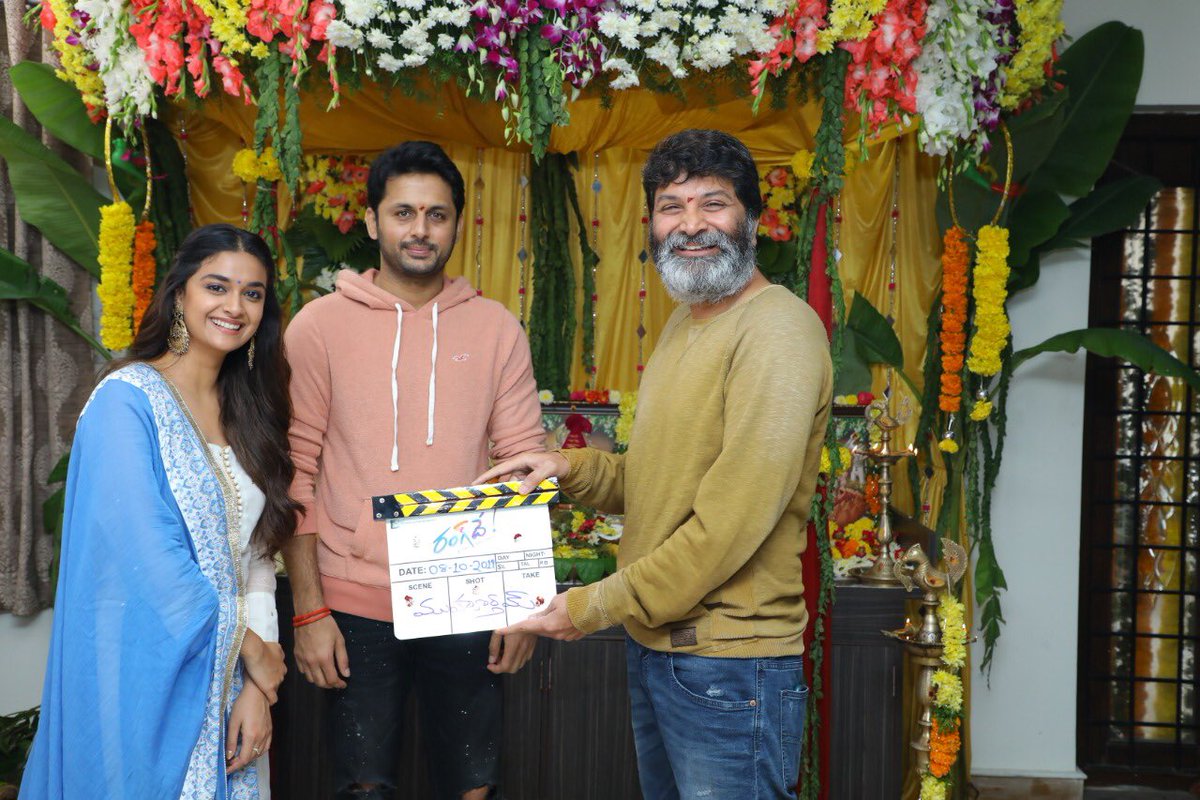actor_nithiin's tweet image. #RANGDE muhurtham done!! Excited to work with this DreamTeam @pcsreeram @dirvenky_atluri @KeerthyOfficial  @ThisIsDSP @SitharaEnts @vamsi84