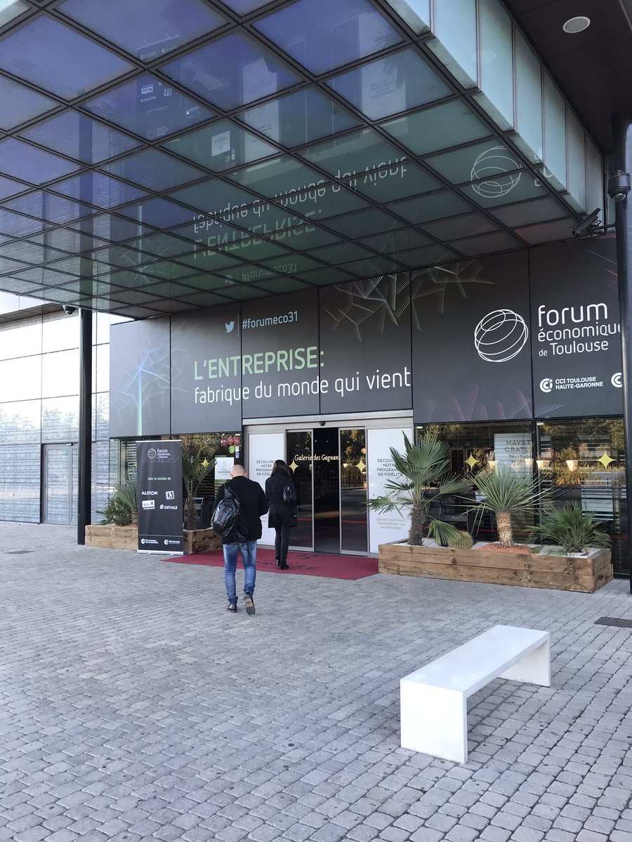 Ce matin au #forumeco31. De nombreux invités prestigieux rassemblés autour d’une promesse  qui nous rassemble et nous interroge : « l’entreprise : fabrique du monde qui vient. » avec pour grand témoin, Éric Ducournau CEO du groupe <a href="/PierreFabre/">Laboratoires Pierre Fabre</a>. @CCI31 <a href="/CCIoccitanie/">CCI Occitanie</a>