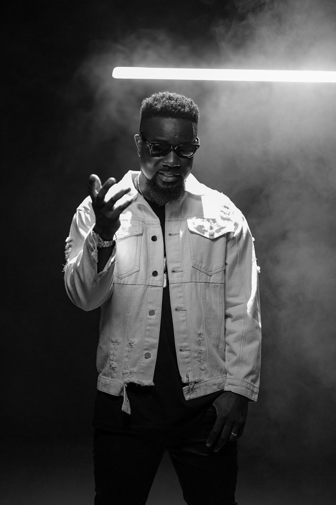 gyaigyimii's tweet image. &quot;We do have a choice but we ain&apos;t free&quot; - Sarkodie!! #BetHipHopAwards2019 #SarkodieFlow