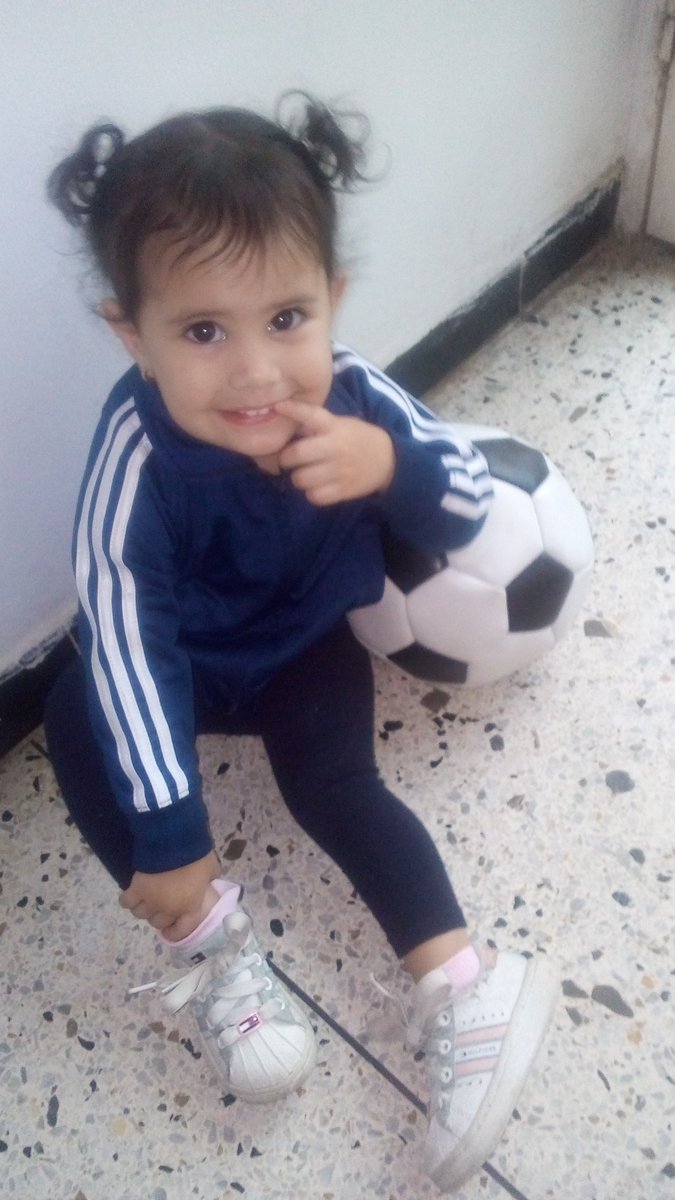 Nathaly Escobar (@nathaly2402) on Twitter photo 