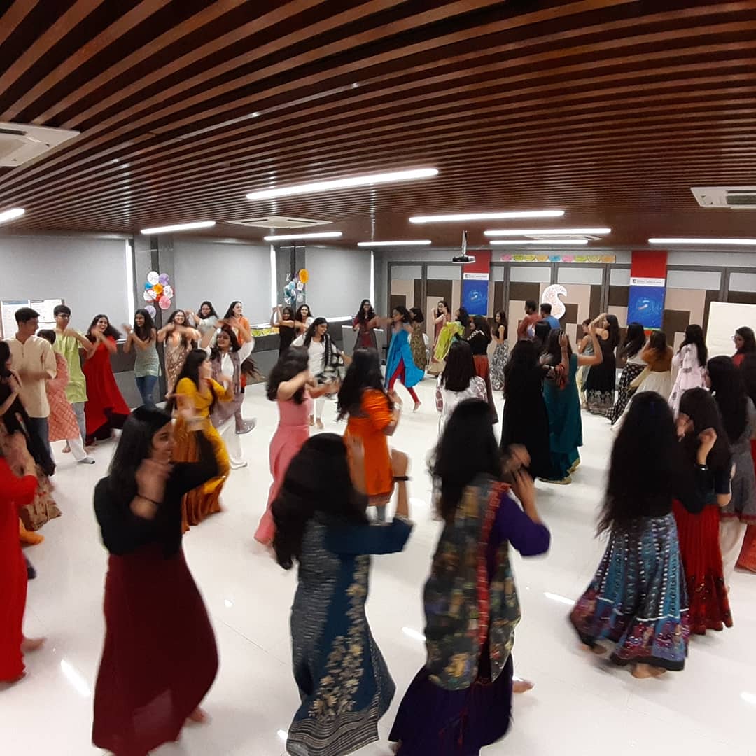 nmims_design's tweet photo. There is festivity and joy in the air. The students festive the space with decorations from waste. Together they honour the enablers of their profession-the tools, machines, computers and the space.
#NMIMS #NMIMSDesign #HumanisingTechnology #SchoolOfDesign #Funtimes #Teamwork https://t.co/pKRbRQg4Hw