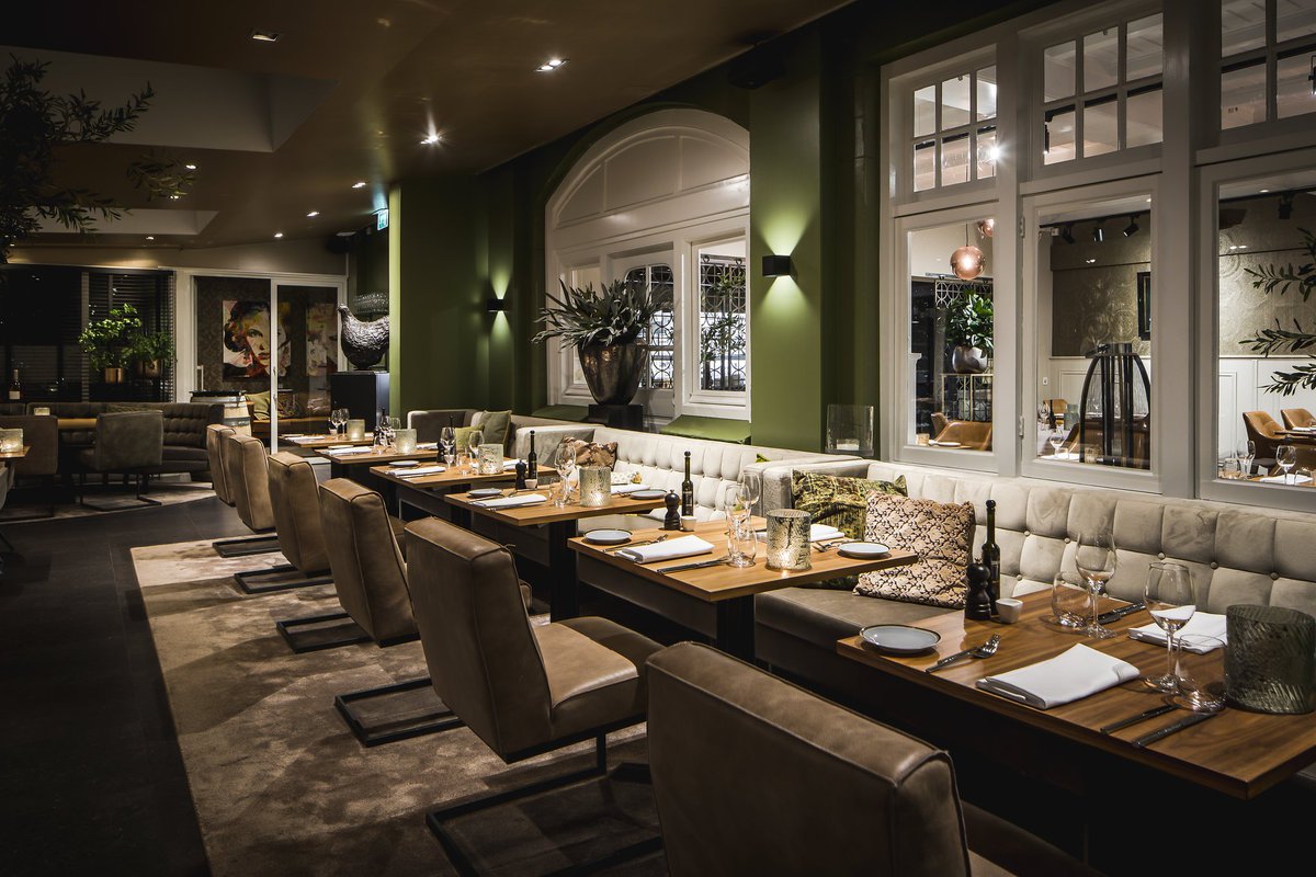 "Een prachtige, grote tuin, instagrammable interieur en bovenal enorm lekker eten." Aldus Foodies. 🍽️ Volgens Foodies is HFSLG een bijzondere hotspot en daar zijn wij het uiteraard mee eens. Benieuwd naar het hele artikel van Foodies? Die lees je hier: bit.ly/2pNfQEI