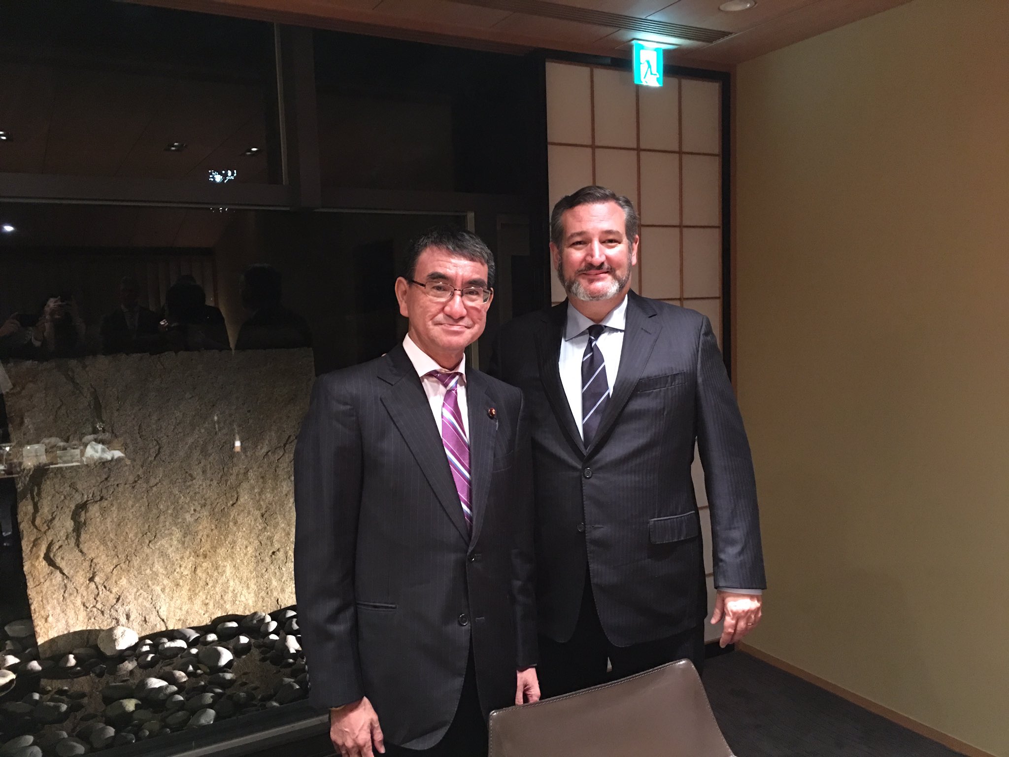 河野太郎 テッド クルーズ上院議員との夕食 河野太郎 テッド クルーズ上院議員との夕食