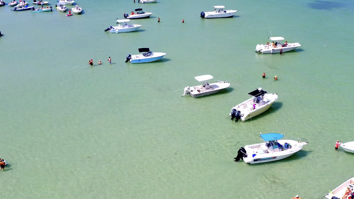 FootageDrone's tweet photo. Boca Grande Florida, Sandbar Party, Beach, Boats, and Dolphins Video https://t.co/u0KeH80mof via @YouTube
-
#TravelTuesday #Traveler #travelhack #travelphotography #TravelBlog #traveltips #Traveller #travels #traveldiaries #traveladdict #travel #travelcompanion #travelinstyle https://t.co/3uOl9WWJjR