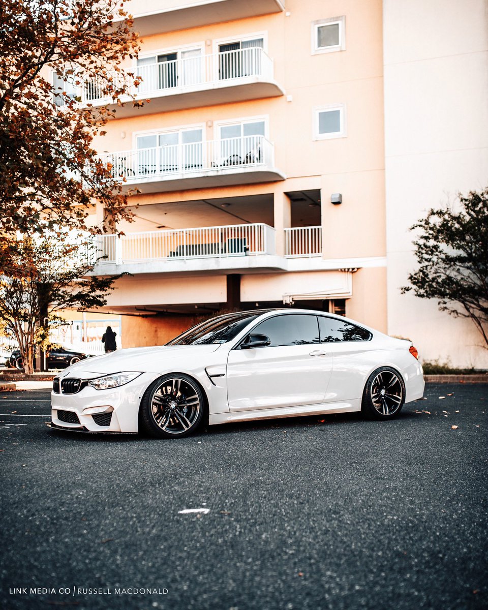 BasisVisuals's tweet photo. BMW REALLY nailed this car. https://t.co/LrR2uzIUBL