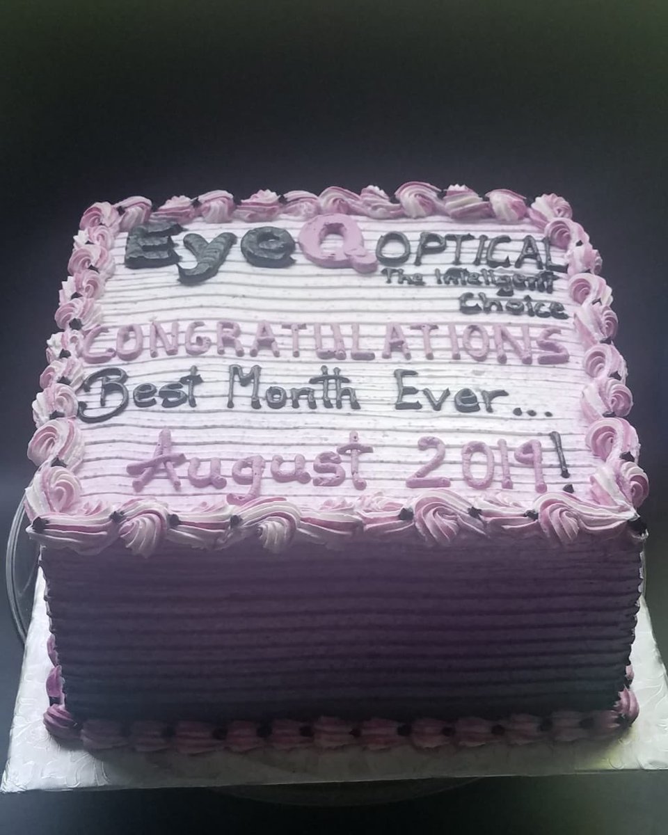 fallinchocolat2's tweet photo. This beautiful chocolate and vanilla layered cake expresses a milestone! Doing well? Treat yourself to some cake 😉✨ #congratulationscake #chocolateandvanillacake #jamaicanbaker #customizedcakes #idratherfallinchocolate https://t.co/9ZGuWSLmQF