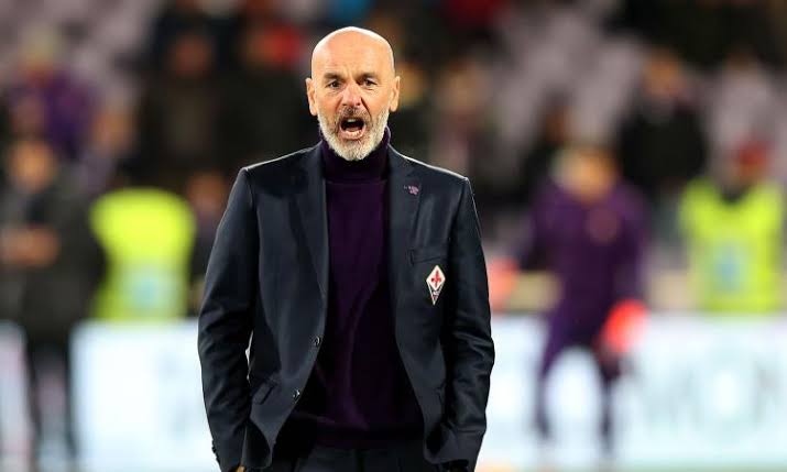 rossonerinewsid's tweet photo. Marco Giampaolo telah dipecat oleh AC Milan kemudian menunjuk Stefano Pioli (mantan pelatih Fiorentina dan Inter) sebagai manajer baru
Source: @SkySport https://t.co/htifT7oCji