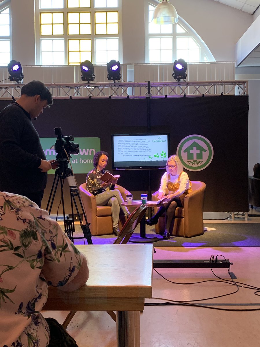 ChloeOddsocks's tweet photo. Spending the day at @CliffCollege at the #homegrown19 conference! @MethodistGB https://t.co/gLd7tLtcor