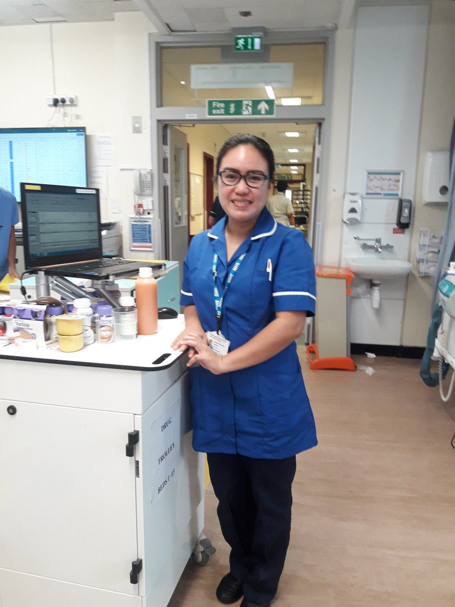pippaking3's tweet photo. Congratulations to Denise from TNA to qualified nurse on A3 ward @epsom_sthelier @Joannegajadhar1 @rfhugheshon @arlenewellman64 @SarahHa88622902 @langfield_sarah https://t.co/WgFAleT21l