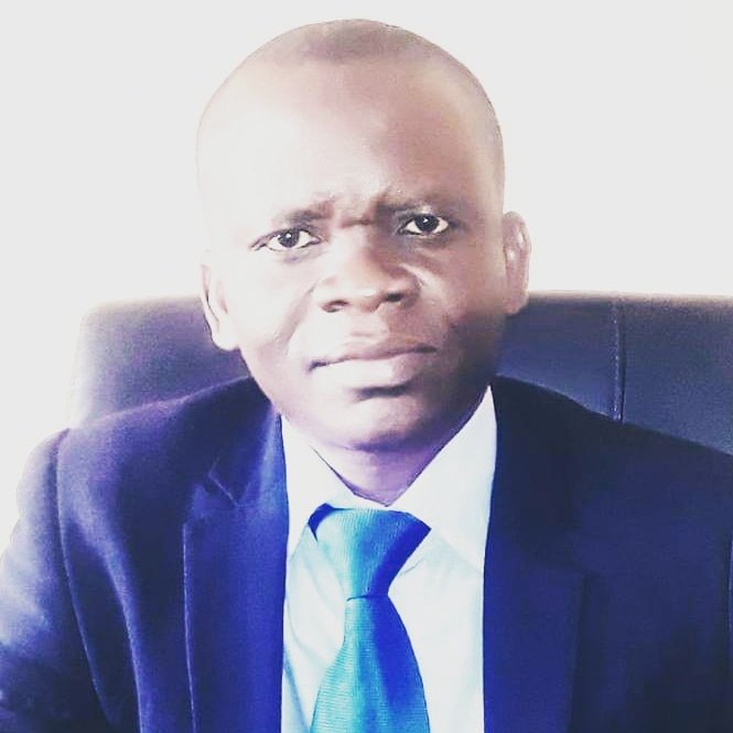 Moskambel's tweet photo. Everybody around a leader deserves his favour in one way of the other, never be disappointed if a favour is extended to another and not to you. This is a life lesson #Mosbless #Moskambel #KambelAfrica https://t.co/wXsJqJrd9l