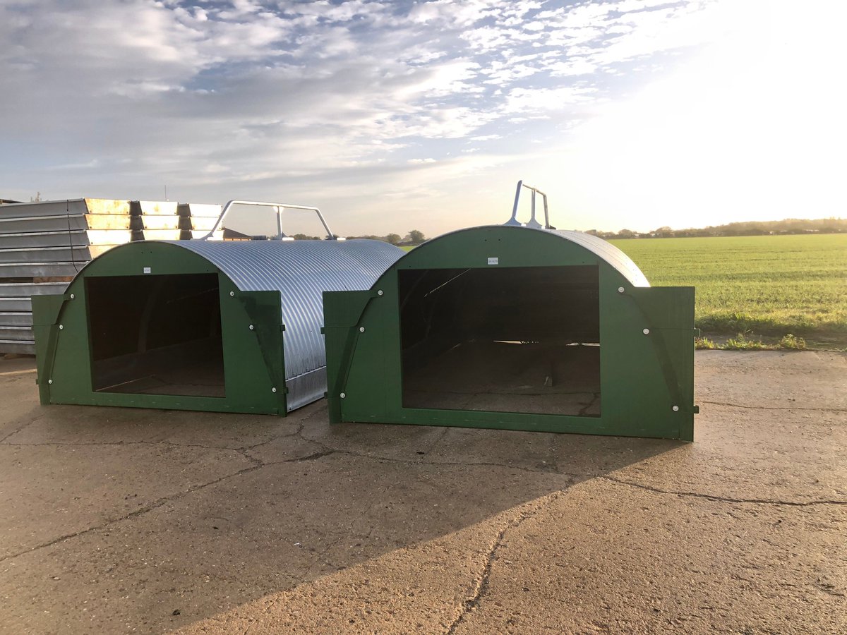 JHarveyEng's tweet photo. 2 assembled Weaner Huts complete with bolt-on hurdle brackets &amp; lifting frame awaiting delivery to valued customers
#pigark #outdoorpigs #backbritishfarming #britishpork #buybritish #suffolk #engineering https://t.co/yZcTWfH66V