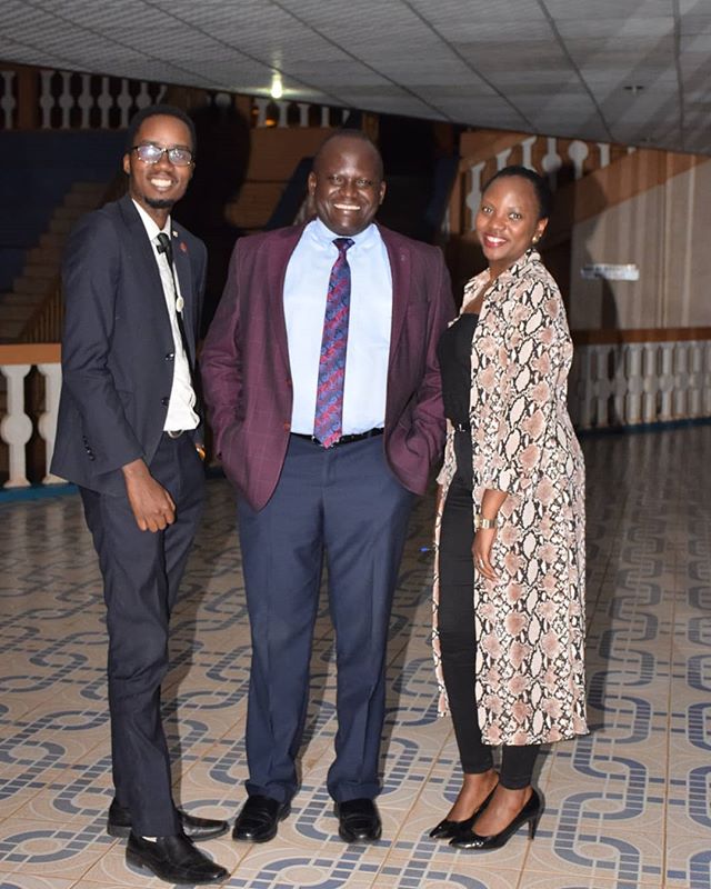 How you arrive at Africana for #quiz-night  when you're sure of all your answers 👌...#quiznight #KlaSouthfellowship #Quizhighlights #Clubmembers