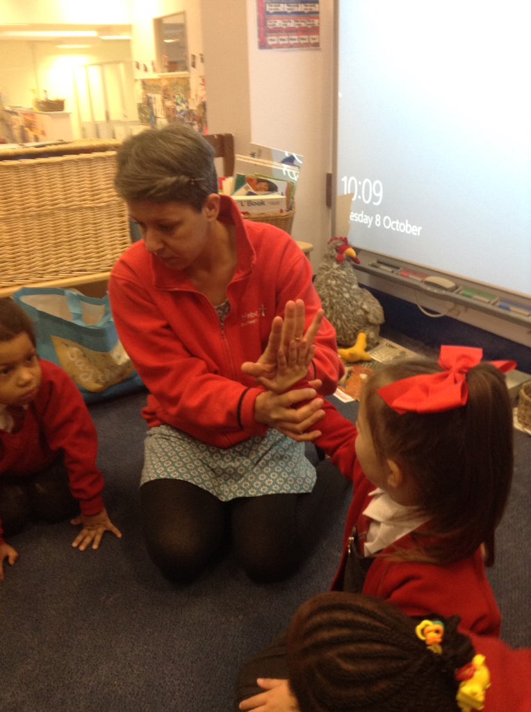 StFinbarsN's tweet photo. This morning in nursery we have been looking at our similarities and differences #wonderfullydifferent https://t.co/oBY5kQcnvP