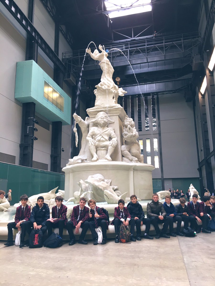 With the Remove and UR at Tate Modern!!!😏