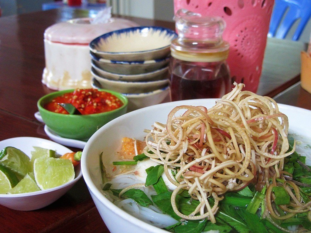 I adore Ha Tien, it's got so much going for it &amp; is by far my favourite part of the Mekong Delta. I've written an extensive guide here: vietnamcoracle.com/ha-tien-jewel-… #Vietnam #travelguide #travel #travelbloging #travelling