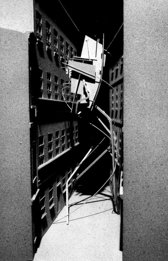 Lebbeus Woods...
Siteline Vienna...1998
#architecture #arquitectura #LebbeusWoods